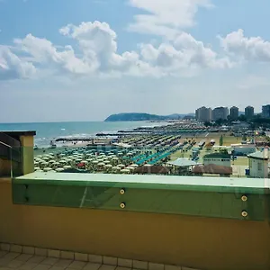 3* Aparthotel Levante